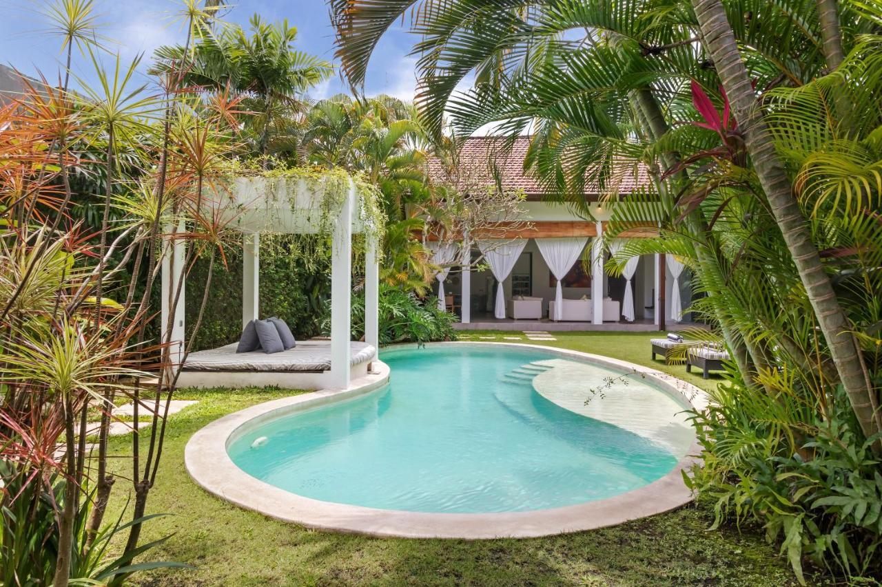 Villa Alice By Villa Finder Seminyak Eksteriør bilde